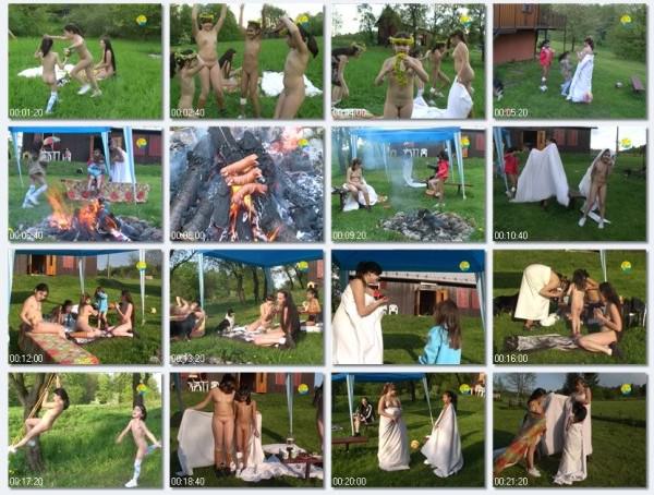 HD family naturism video - With Mum at the Cottage [WorldNudism]