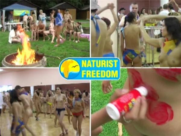 Volleyball - game which naturist outdoors play [WorldNudism]