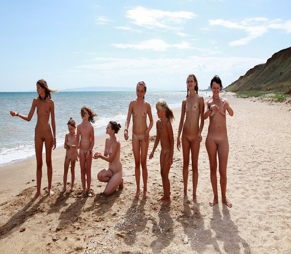 Photo of nudists on beaches for a nudism [WorldNudism]