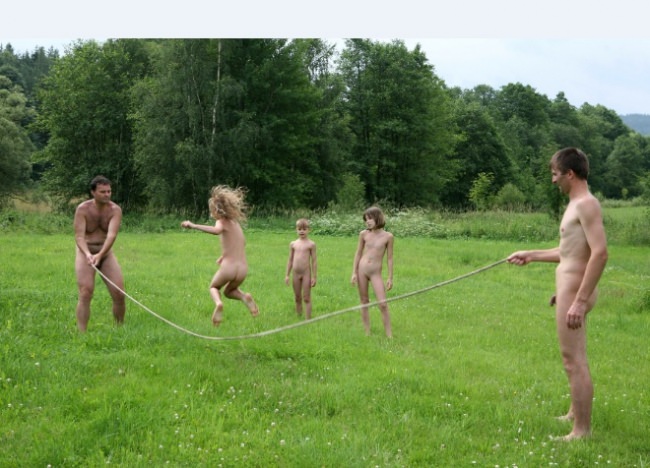 Purenudism photo - young and adult naturist [WorldNudism]